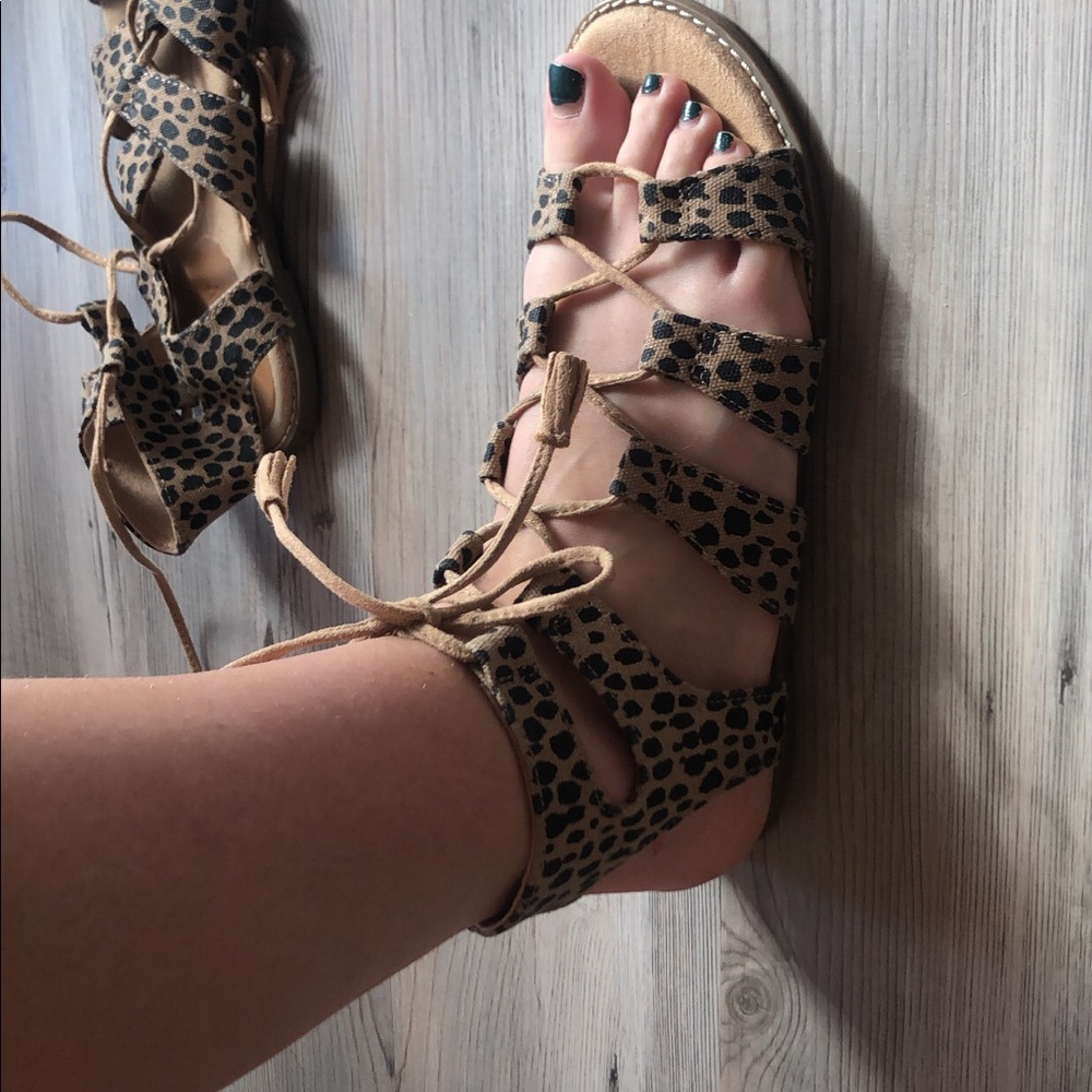 Sandals - Picture 2 of 3